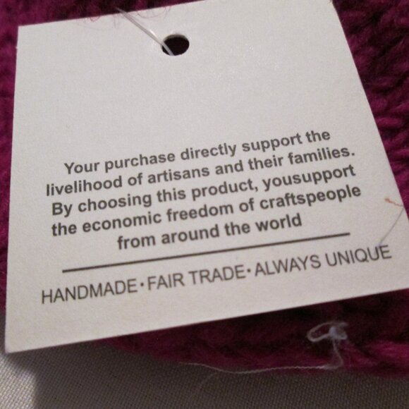 🌸🪶☮️Handcrafted Sadie Beanie – Made in Nepal - Picture 6 of 9